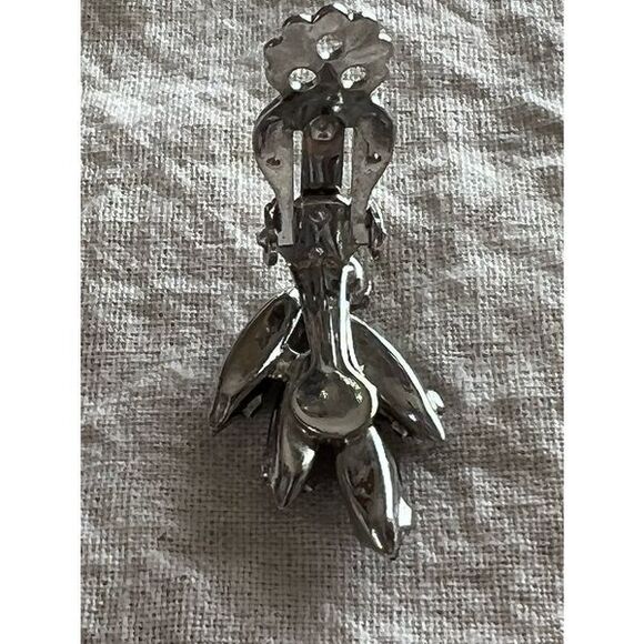 Vintage Silver Tone Black Rhinestone Clip On Earrings - Picture 10 of 13